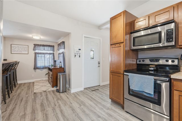 104 Birch Street, Urbana, IA 52345