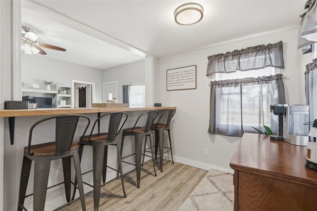 104 Birch Street, Urbana, IA 52345