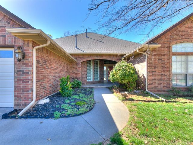 6705 Green Meadow Lane, Oklahoma City, OK 73132