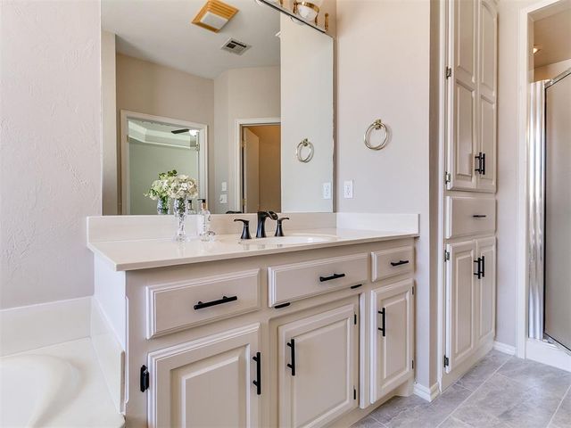 6705 Green Meadow Lane, Oklahoma City, OK 73132