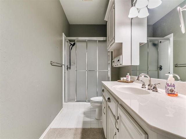 6705 Green Meadow Lane, Oklahoma City, OK 73132