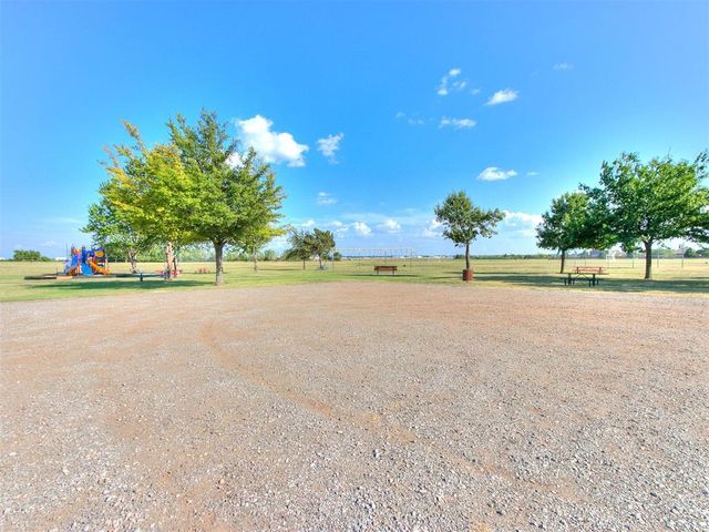6705 Green Meadow Lane, Oklahoma City, OK 73132