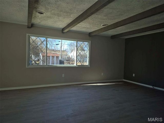 3127 Wayne Avenue, Granite City, IL 62040