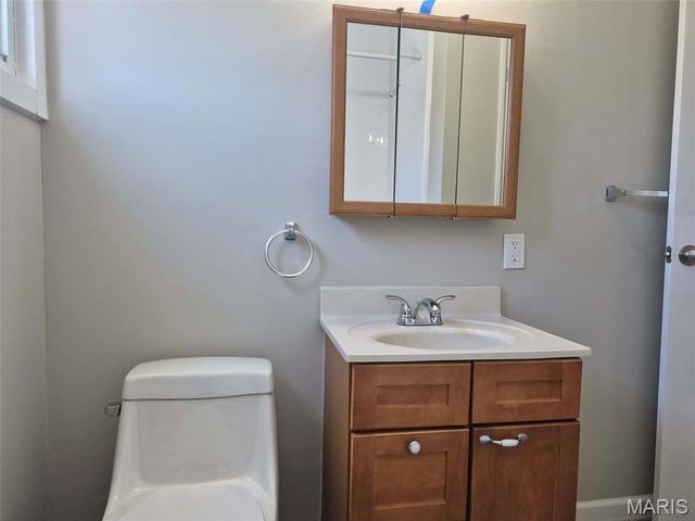 3127 Wayne Avenue, Granite City, IL 62040