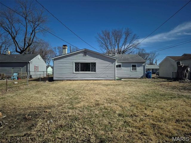 3127 Wayne Avenue, Granite City, IL 62040