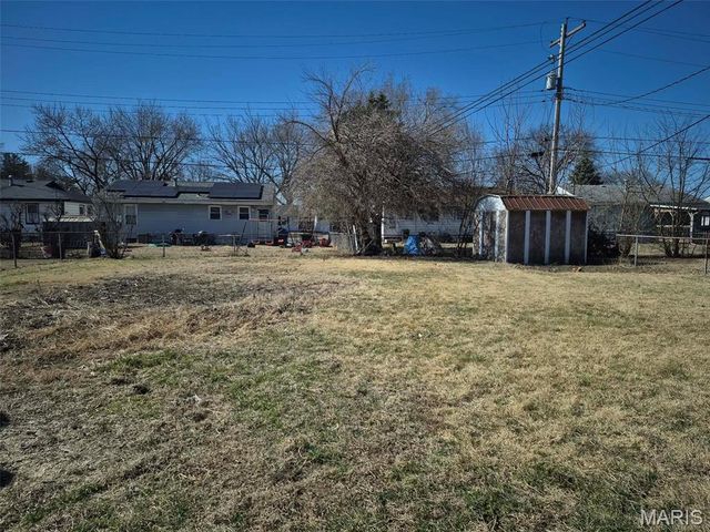 3127 Wayne Avenue, Granite City, IL 62040