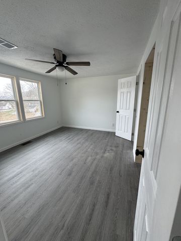 162 Lisa Dr, Gordonsville, TN 38563