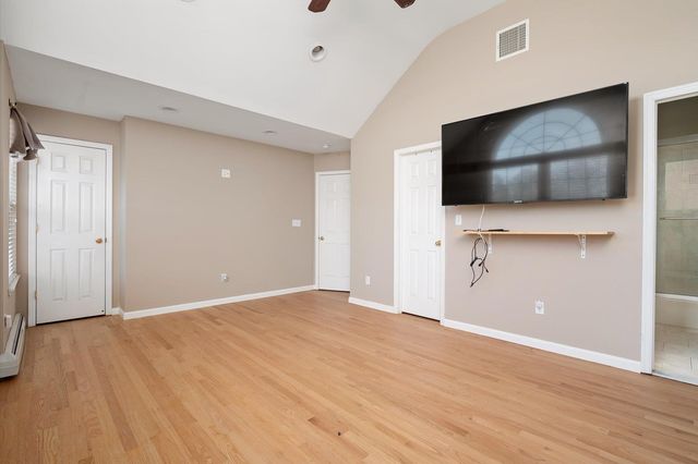 1040 Wellwood Avenue, West Babylon, NY 11704