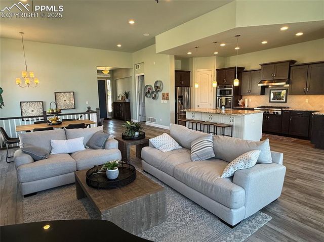 1797 Summerglow Lane, Monument, CO 80132