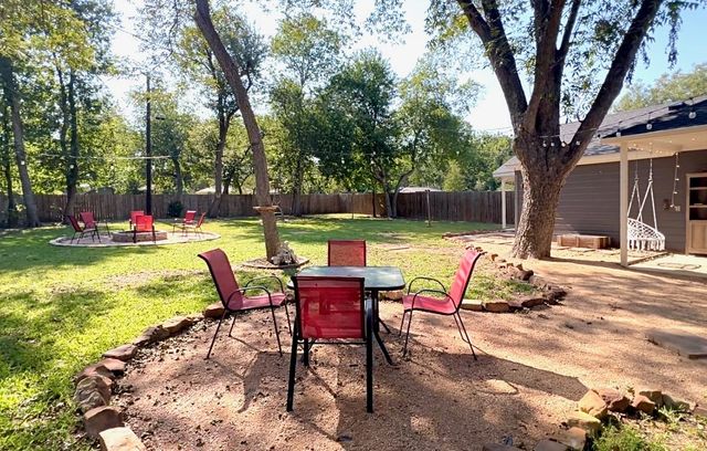 1707 LEXINGTON ST, Taylor, TX 76574