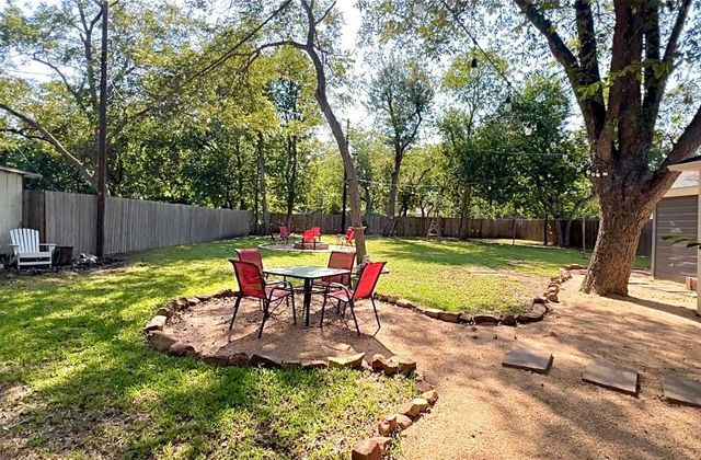 1707 LEXINGTON ST, Taylor, TX 76574