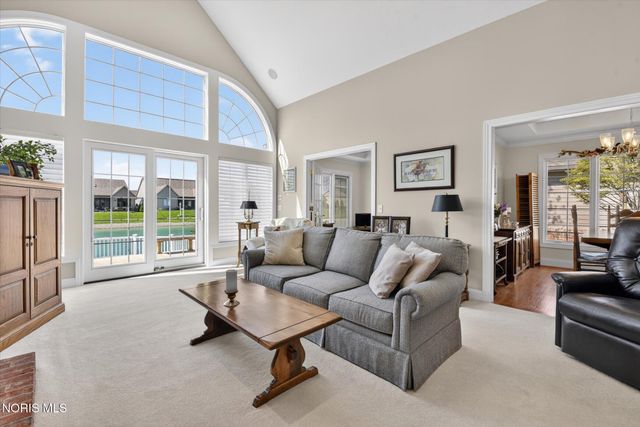 9209 Summer Song Lane, Sylvania, OH 43560