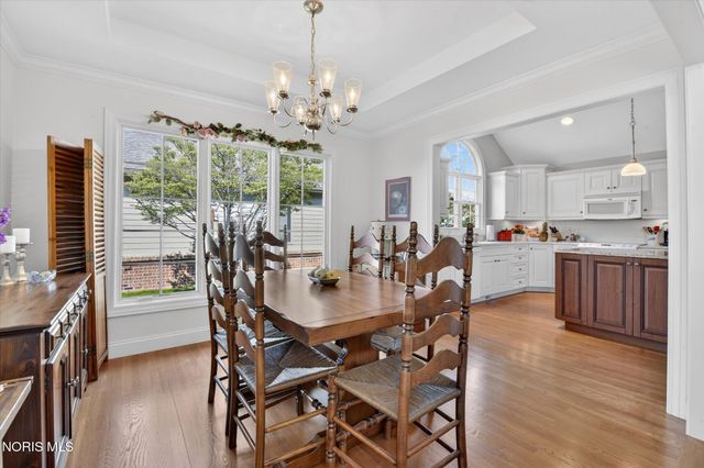 9209 Summer Song Lane, Sylvania, OH 43560