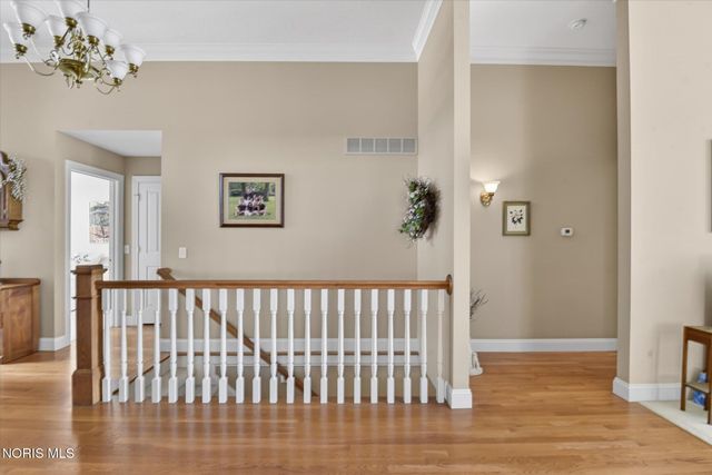 9209 Summer Song Lane, Sylvania, OH 43560