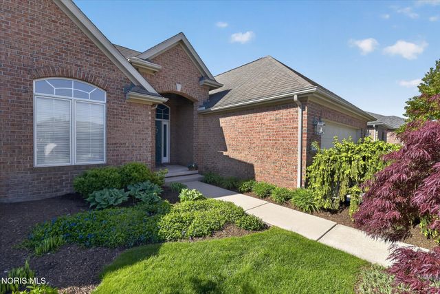 9209 Summer Song Lane, Sylvania, OH 43560