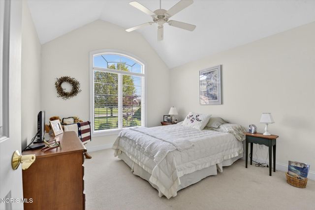 9209 Summer Song Lane, Sylvania, OH 43560