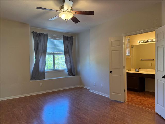 2100 Pipers Field DR 21, Austin, TX 78758