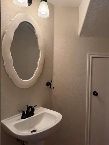 2100 Pipers Field DR 21, Austin, TX 78758