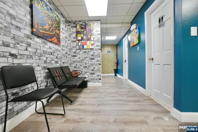 464-470 Valley Brook Avenue 6, Lyndhurst, NJ 07071