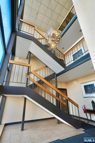 464-470 Valley Brook Avenue 6, Lyndhurst, NJ 07071