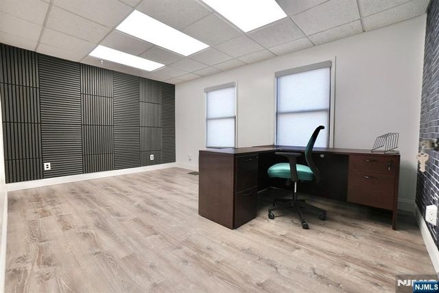 464-470 Valley Brook Avenue 6, Lyndhurst, NJ 07071