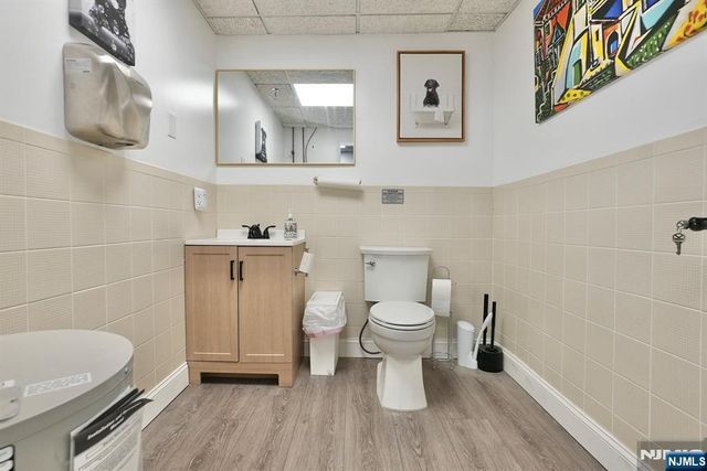 464-470 Valley Brook Avenue 6, Lyndhurst, NJ 07071