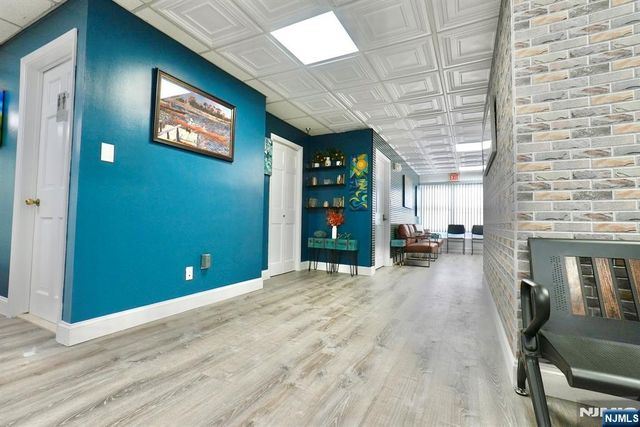 464-470 Valley Brook Avenue 6, Lyndhurst, NJ 07071