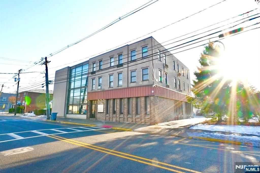 464-470 Valley Brook Avenue 6, Lyndhurst, NJ 07071