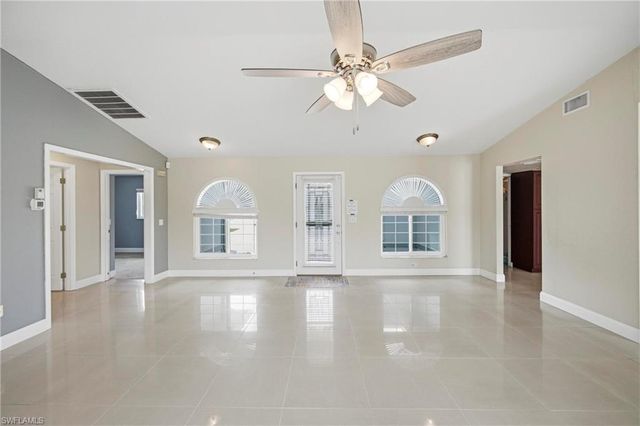 1409 SW 43rd TER, Cape Coral, FL 33914