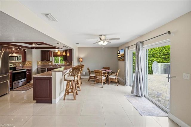 1409 SW 43rd TER, Cape Coral, FL 33914