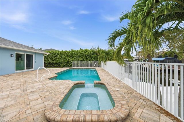 1409 SW 43rd TER, Cape Coral, FL 33914