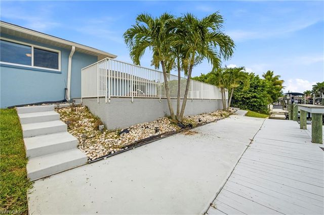 1409 SW 43rd TER, Cape Coral, FL 33914