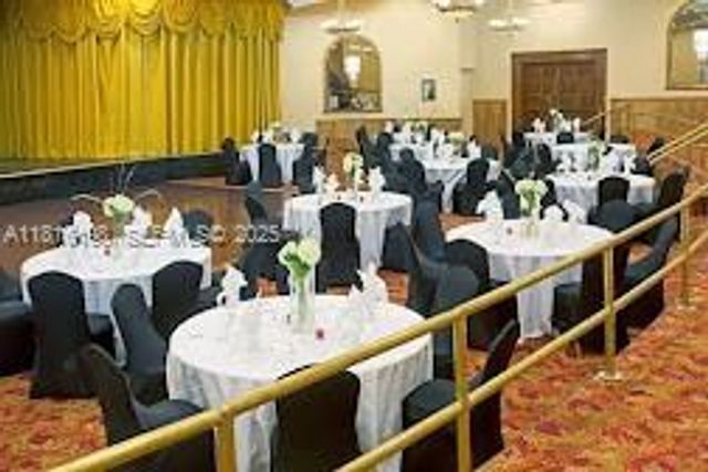 19201 Collins Ave 441, Sunny Isles Beach, FL 33160