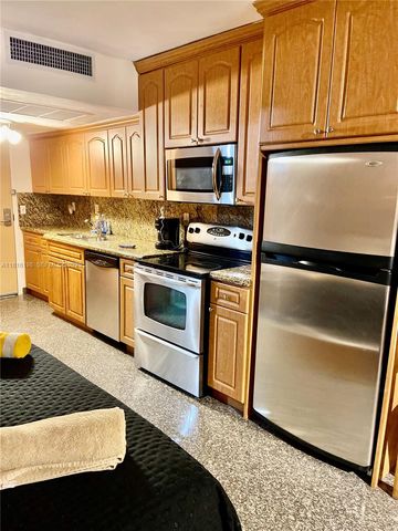 19201 Collins Ave 441, Sunny Isles Beach, FL 33160