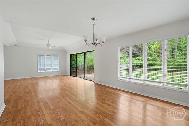 14 Hemingway Drive, Savannah, GA 31411