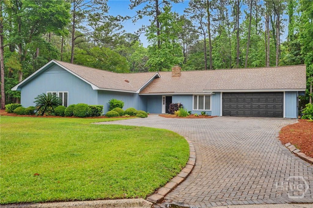 14 Hemingway Drive, Savannah, GA 31411