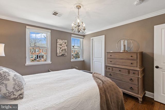 2906 S BUCHANAN ST, Arlington, VA 22206