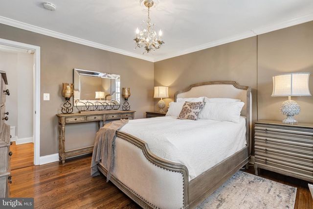 2906 S BUCHANAN ST, Arlington, VA 22206