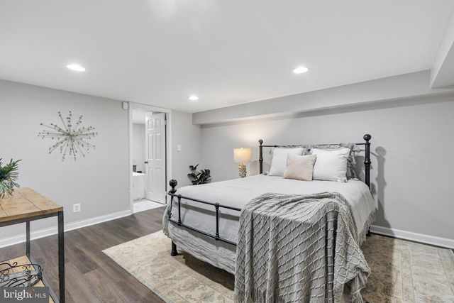 2906 S BUCHANAN ST, Arlington, VA 22206