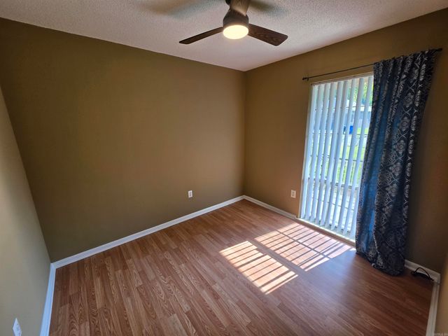415 S Center, Conway, AR 72034