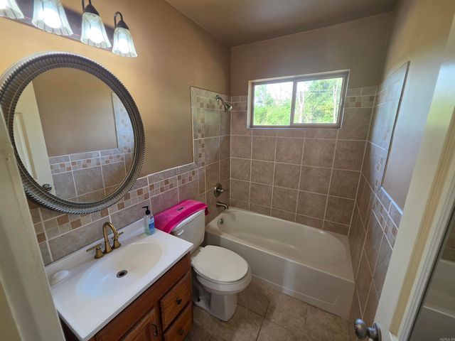 415 S Center, Conway, AR 72034