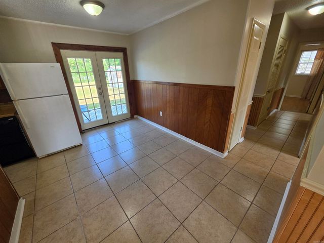 415 S Center, Conway, AR 72034