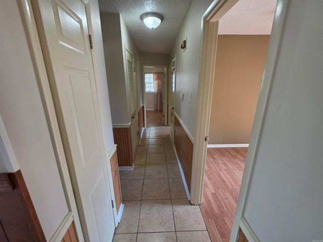 415 S Center, Conway, AR 72034