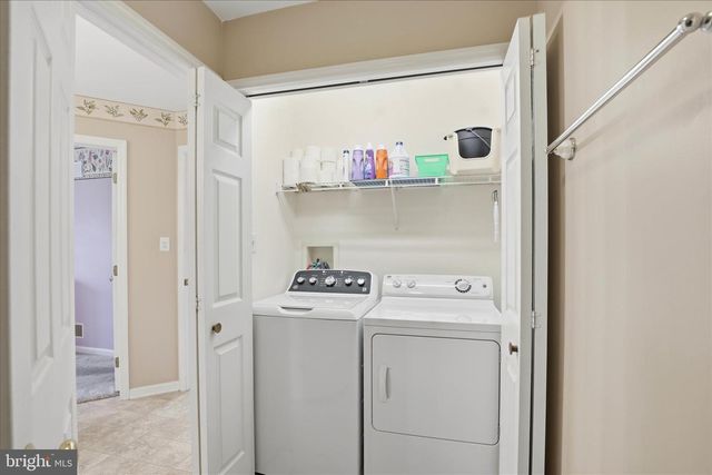 135 BRIDLE PATH, New Holland, PA 17557