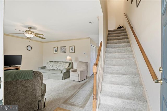 135 BRIDLE PATH, New Holland, PA 17557