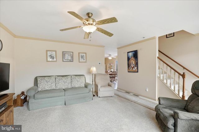 135 BRIDLE PATH, New Holland, PA 17557