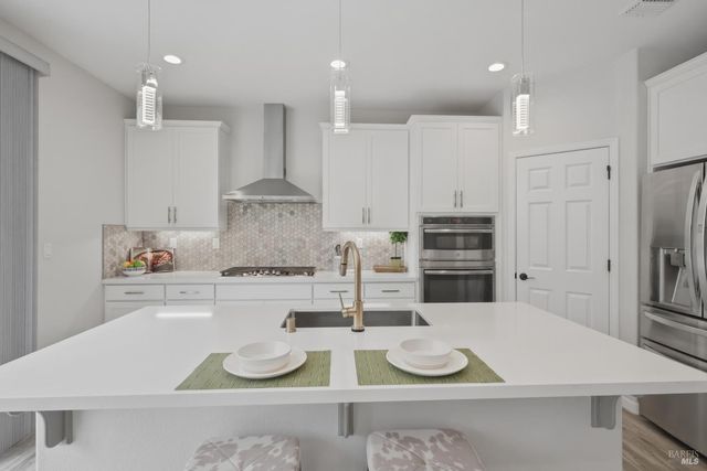 1525 Gulf Dr, Fairfield, CA 94533