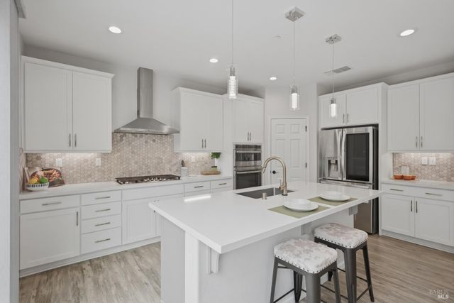 1525 Gulf Dr, Fairfield, CA 94533