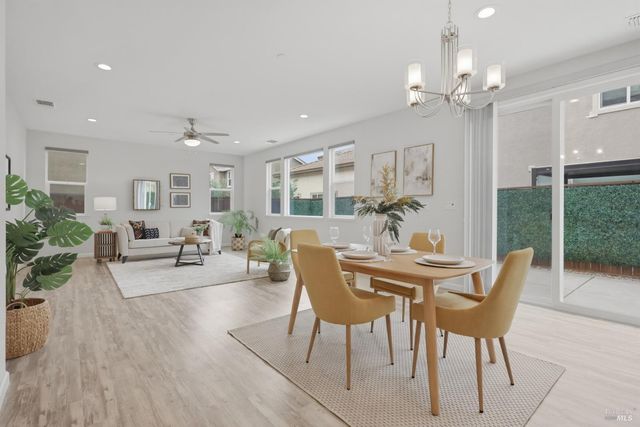 1525 Gulf Dr, Fairfield, CA 94533