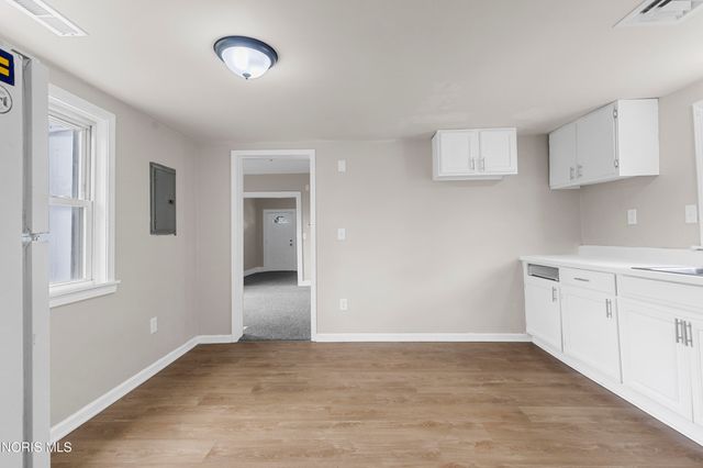 911 Vinton Street, Toledo, OH 43609